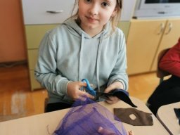 b_1024_768_0_00_images_2022_2023_Swietlica_krawiectwo_334837448_694026659181584_7474011149463200213_n